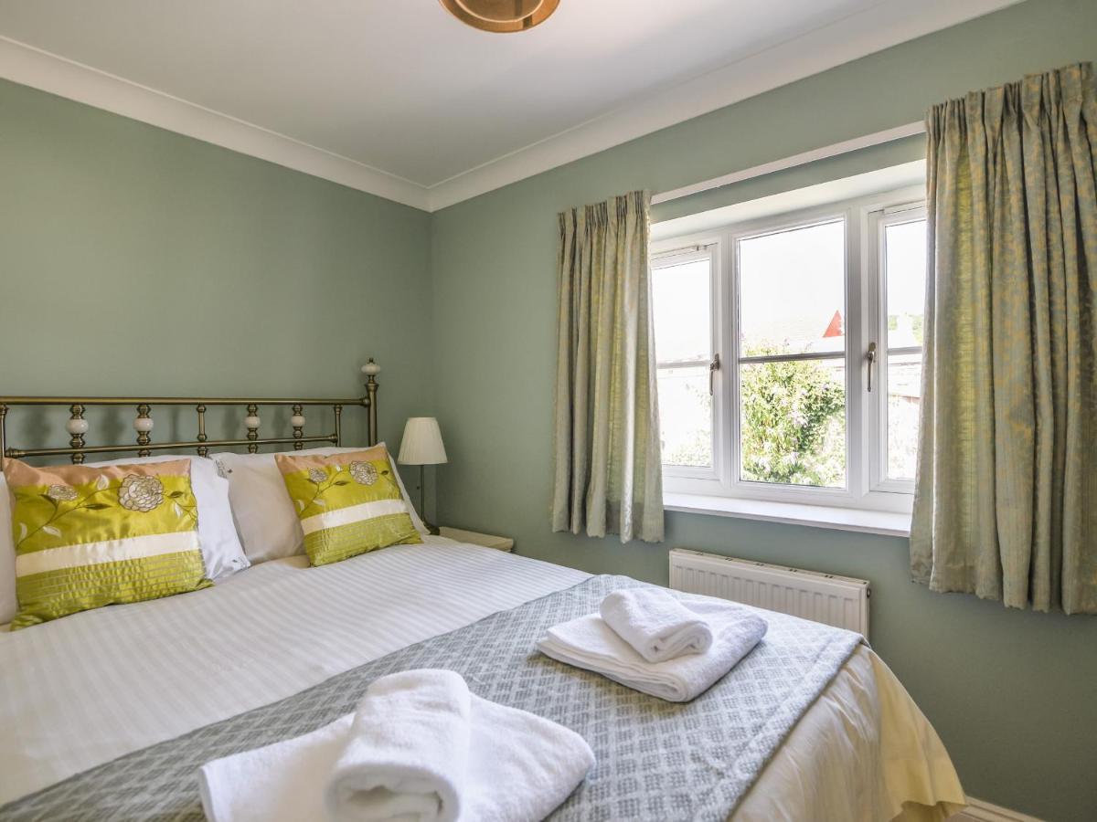Seagull Cottage Лайм Риджис Екстериор снимка