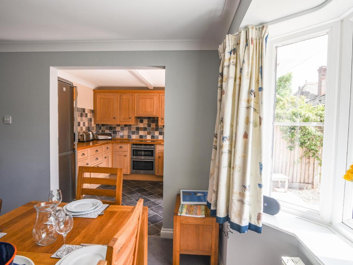 Seagull Cottage Лайм Риджис Екстериор снимка